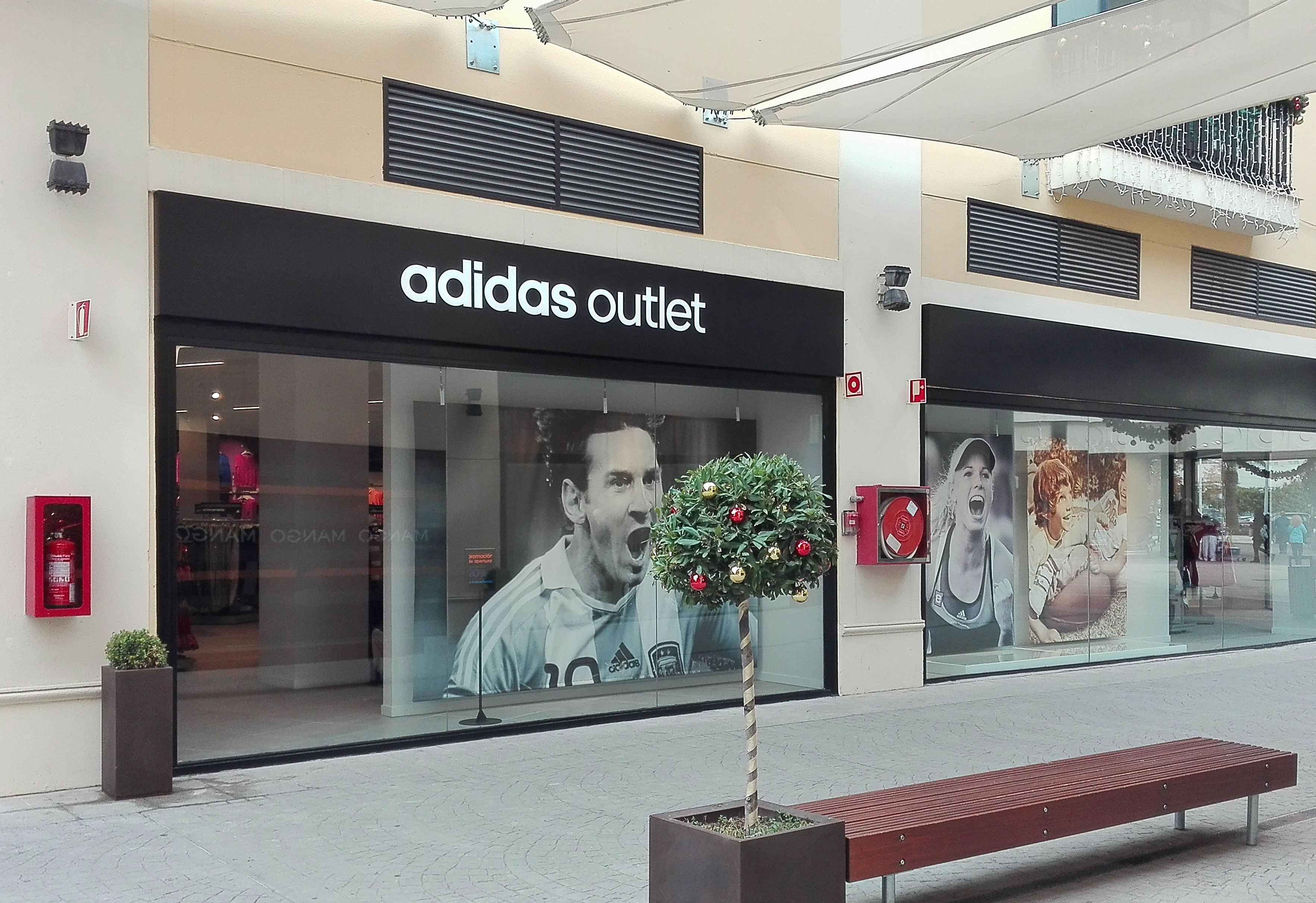 adidas outlet uptown mirdif